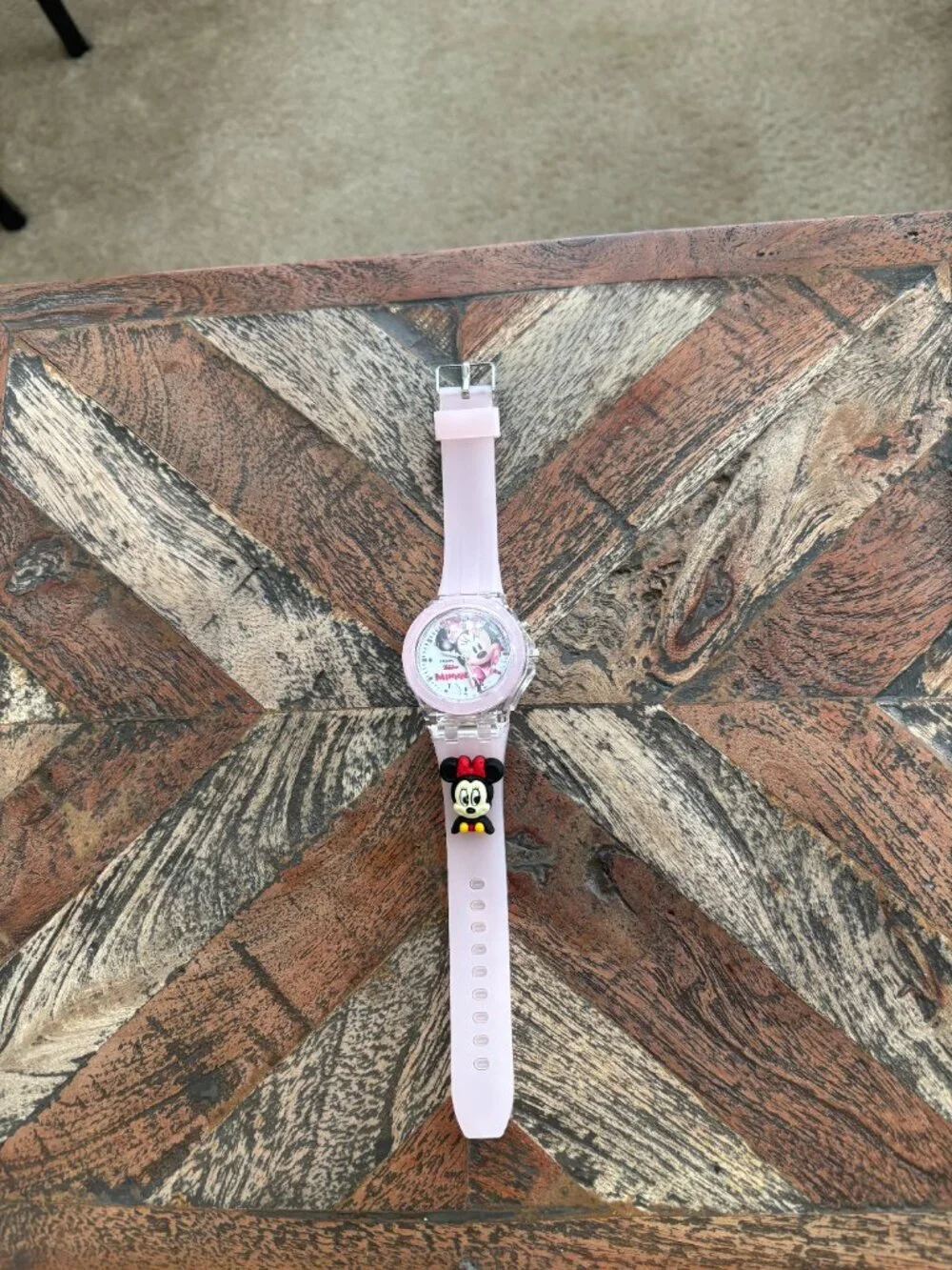 Minnie Mouse Mini Crossbody Flap Purse & Light-up Analog Watch Bundle